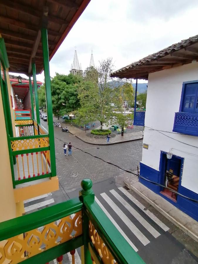 Balcones Del Parque Jardin Hotel Exterior photo